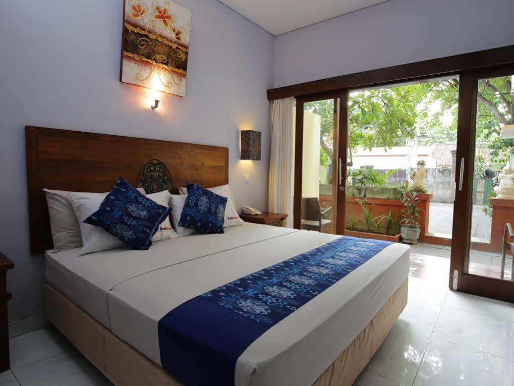Hotel Reddoorz @ Pantai Cemara Sanur Exterior foto